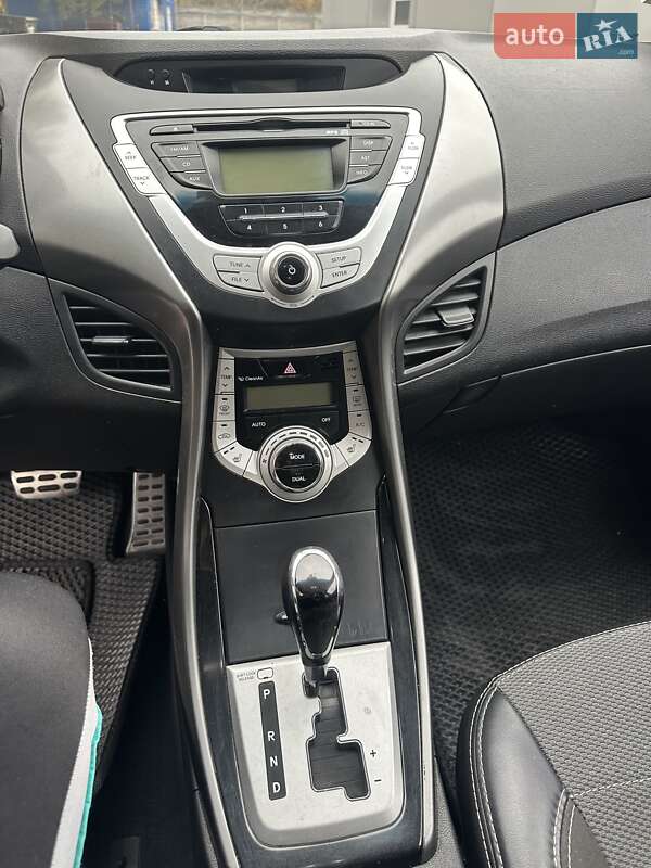 Седан Hyundai Elantra 2011 в Запорожье фото 11 Седан Hyundai Elantra 2011 в Запорожье