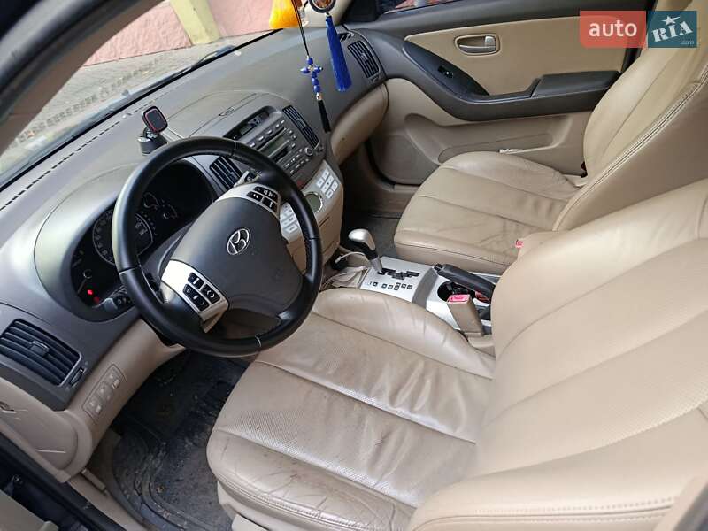 Седан Hyundai Elantra 2007 в Самборе