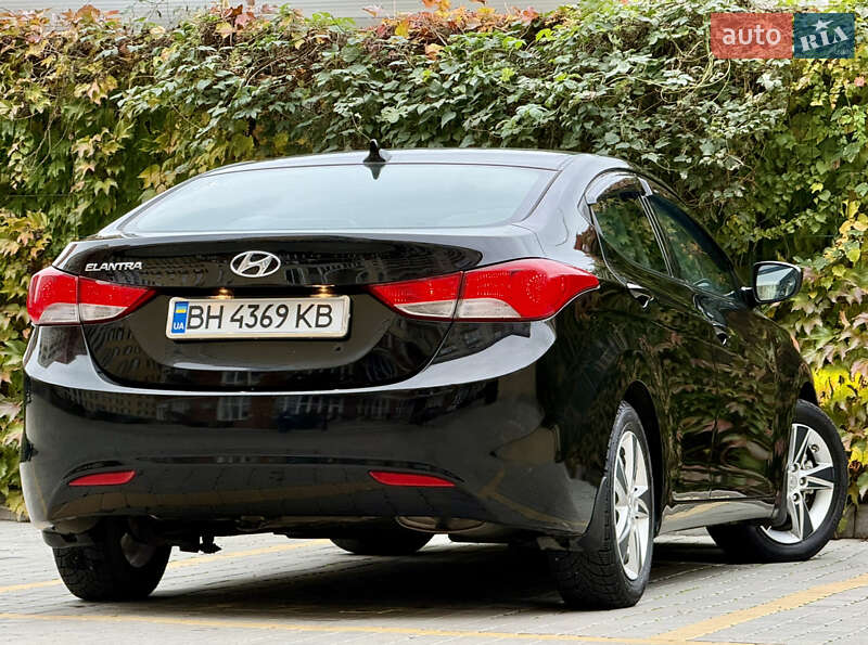 Седан Hyundai Elantra 2013 в Одессе фото 28 Седан Hyundai Elantra 2013 в Одессе