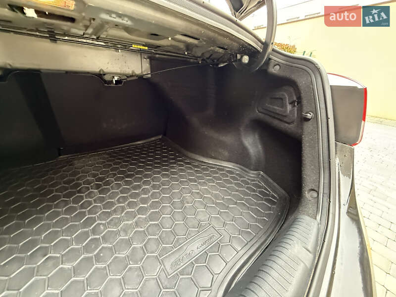 Седан Hyundai Elantra 2013 в Одессе фото 39 Седан Hyundai Elantra 2013 в Одессе