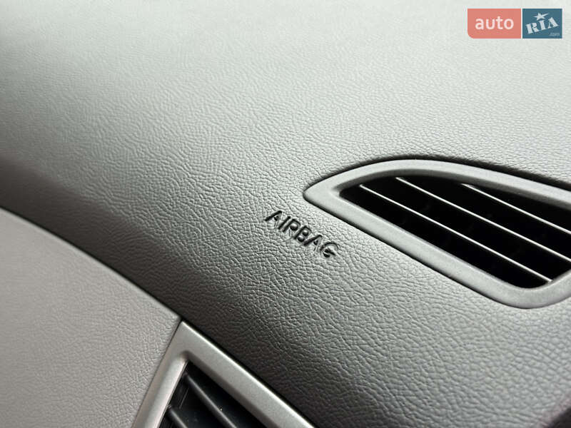 Седан Hyundai Elantra 2013 в Одессе фото 61 Седан Hyundai Elantra 2013 в Одессе