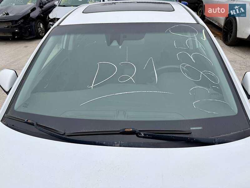 Седан Hyundai Elantra 2019 в Киеве