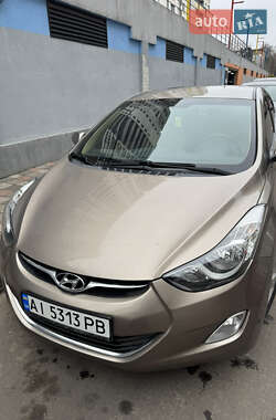 Седан Hyundai Elantra 2013 в Києві