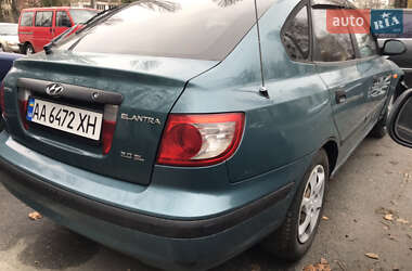 Хетчбек Hyundai Elantra 2004 в Києві