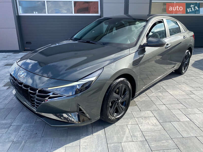 Седан Hyundai Elantra 2022 в Тернополі фото Седан Hyundai Elantra 2022 в Тернополі