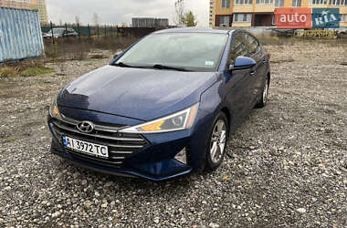 Седан Hyundai Elantra 2019 в Софіївській Борщагівці