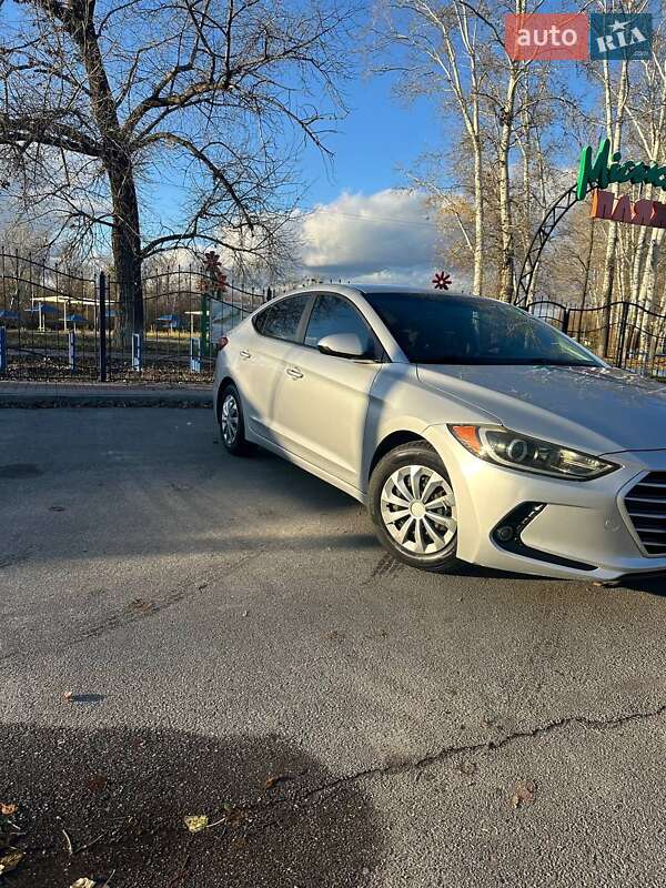 Седан Hyundai Elantra 2016 в Полтаве фото 2 Седан Hyundai Elantra 2016 в Полтаве