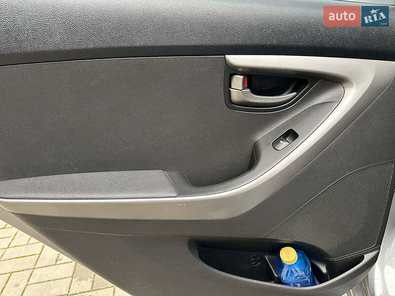 Седан Hyundai Elantra 2013 в Одессе фото 10 Седан Hyundai Elantra 2013 в Одессе