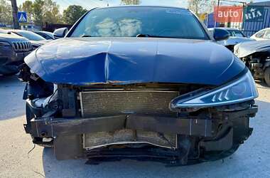 Седан Hyundai Elantra 2018 в Києві