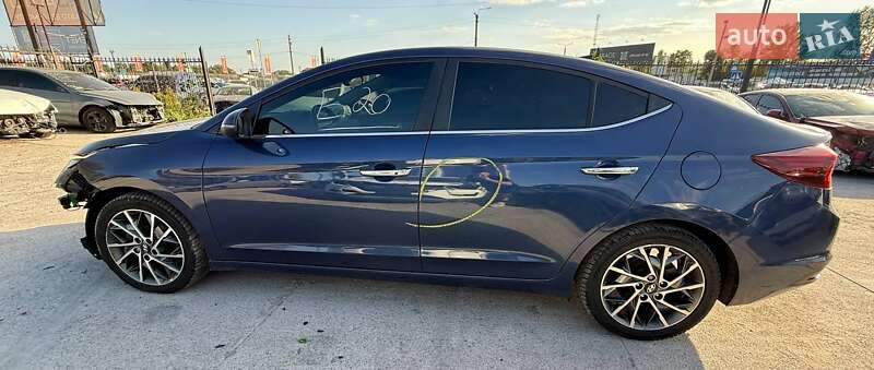 Седан Hyundai Elantra 2018 в Києві фото 4 Седан Hyundai Elantra 2018 в Києві