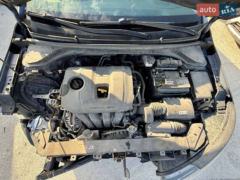 Седан Hyundai Elantra 2018 в Києві фото 17 Седан Hyundai Elantra 2018 в Києві