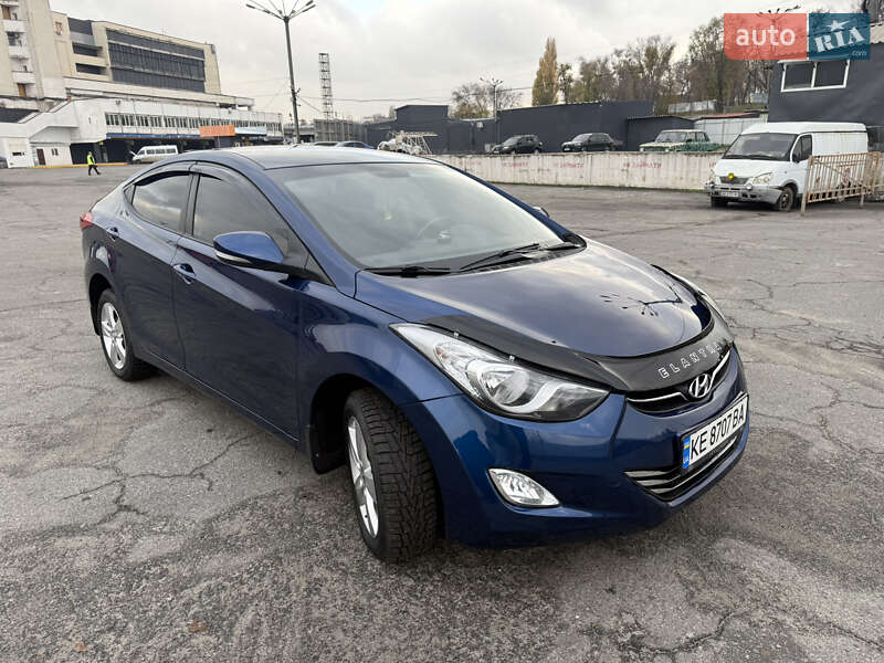 Седан Hyundai Elantra 2012 в Днепре фото 2 Седан Hyundai Elantra 2012 в Днепре