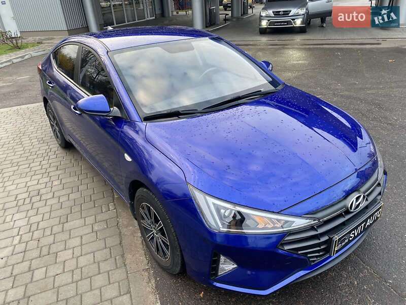 Седан Hyundai Elantra 2019 в Миколаєві
