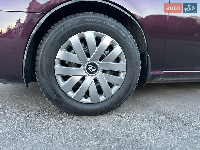 Седан Hyundai Elantra 2007 в Тернополі