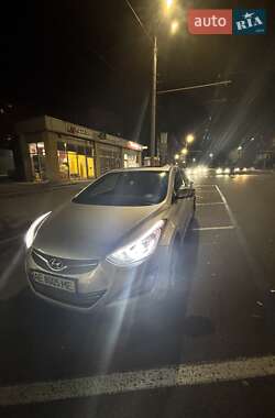 Седан Hyundai Elantra 2014 в Дніпрі