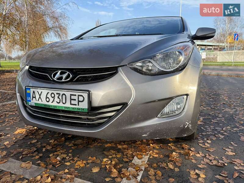 Седан Hyundai Elantra 2012 в Киеве фото 4 Седан Hyundai Elantra 2012 в Киеве