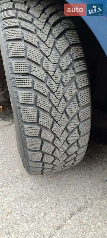 Седан Hyundai Elantra 2019 в Києві