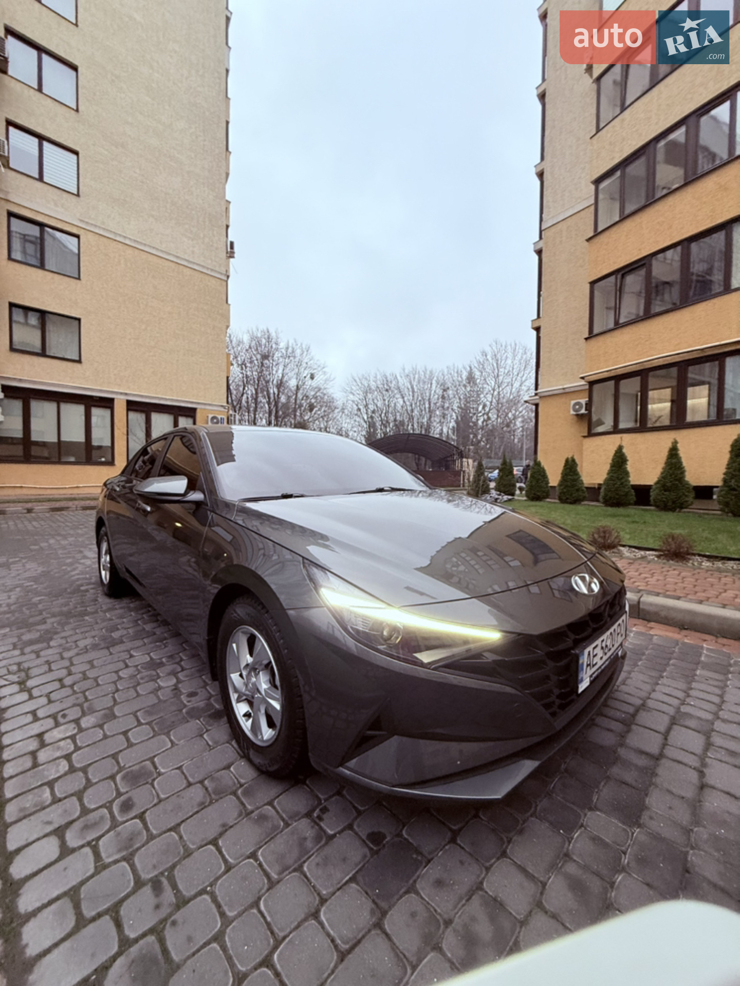 2021 Hyundai Elantra - фото 1