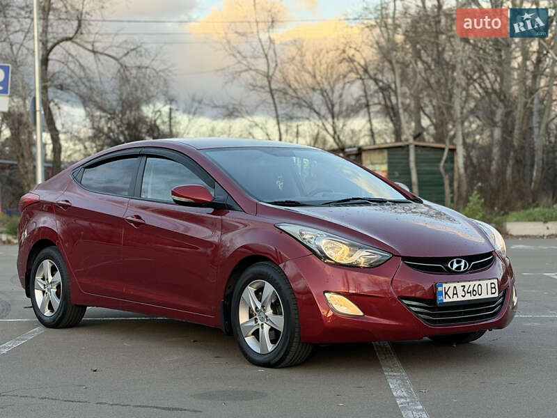 Седан Hyundai Elantra 2012 в Киеве фото 3 Седан Hyundai Elantra 2012 в Киеве