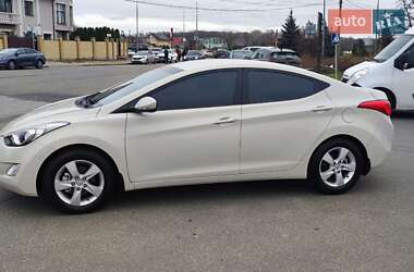 Седан Hyundai Elantra 2012 в Киеве