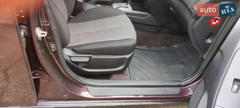 Седан Hyundai Elantra 2010 в Киеве