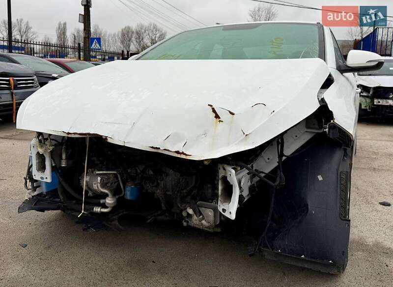 Седан Hyundai Elantra 2020 в Киеве фото 3 Седан Hyundai Elantra 2020 в Киеве