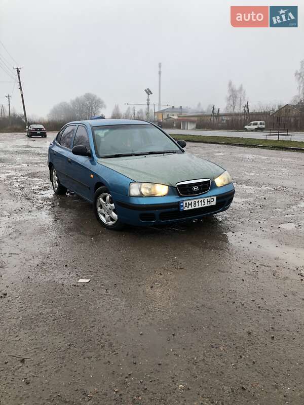 Hyundai Elantra 2003