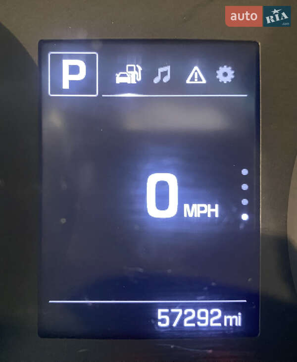 Седан Hyundai Elantra 2018 в Кривом Роге