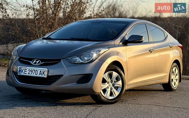 Седан Hyundai Elantra 2011 в Запорожье фото 2 Седан Hyundai Elantra 2011 в Запорожье