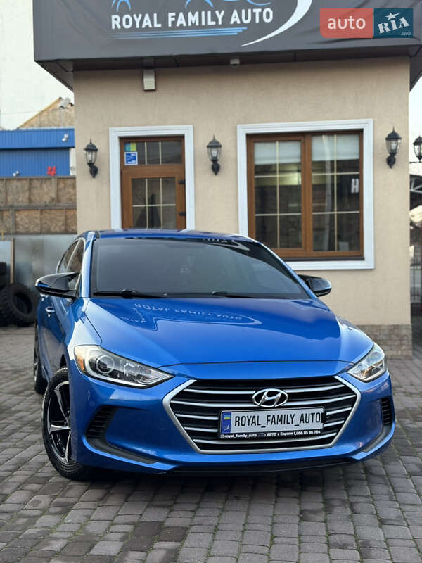 Седан Hyundai Elantra 2017 в Миколаєві