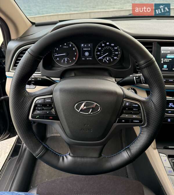 Седан Hyundai Elantra 2017 в Одессе фото 10 Седан Hyundai Elantra 2017 в Одессе