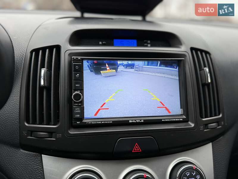 Седан Hyundai Elantra 2010 в Киеве фото 21 Седан Hyundai Elantra 2010 в Киеве