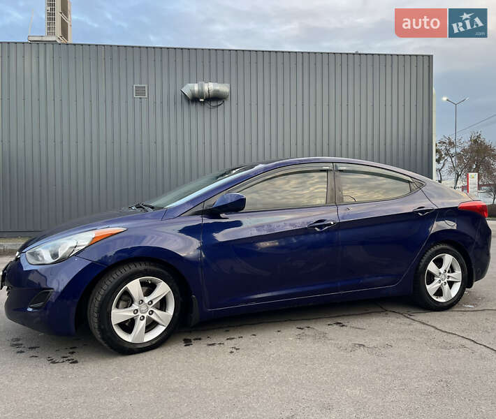 Седан Hyundai Elantra 2013 в Житомирі