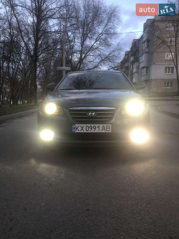 Седан Hyundai Elantra 2008 в Харькове