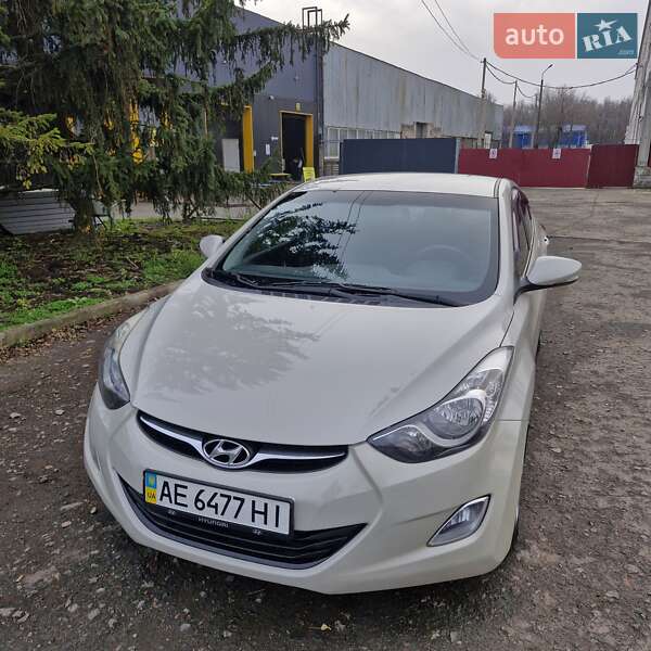 Hyundai Elantra 2013 Hyundai Elantra 2013