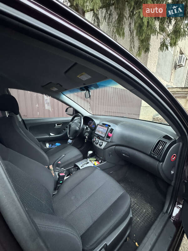 Седан Hyundai Elantra 2008 в Львові фото 11 Седан Hyundai Elantra 2008 в Львові