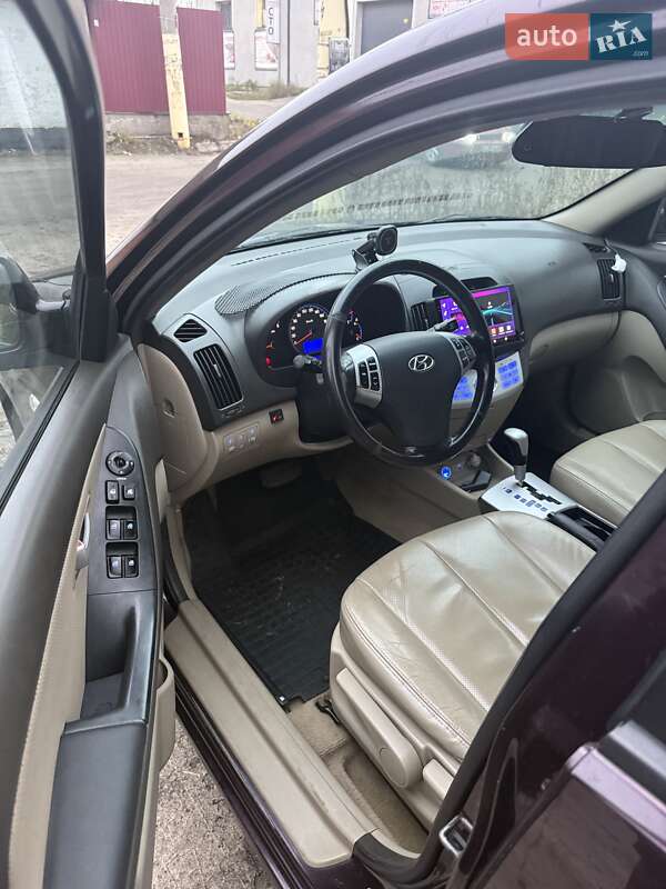 Седан Hyundai Elantra 2007 в Києві фото 17 Седан Hyundai Elantra 2007 в Києві