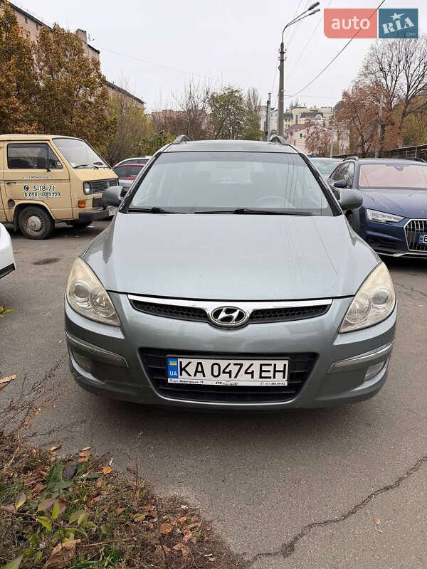 Универсал Hyundai Elantra 2010 в Киеве