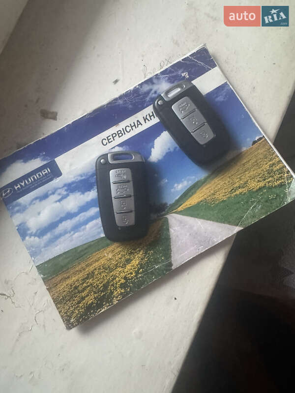 Седан Hyundai Elantra 2013 в Киеве