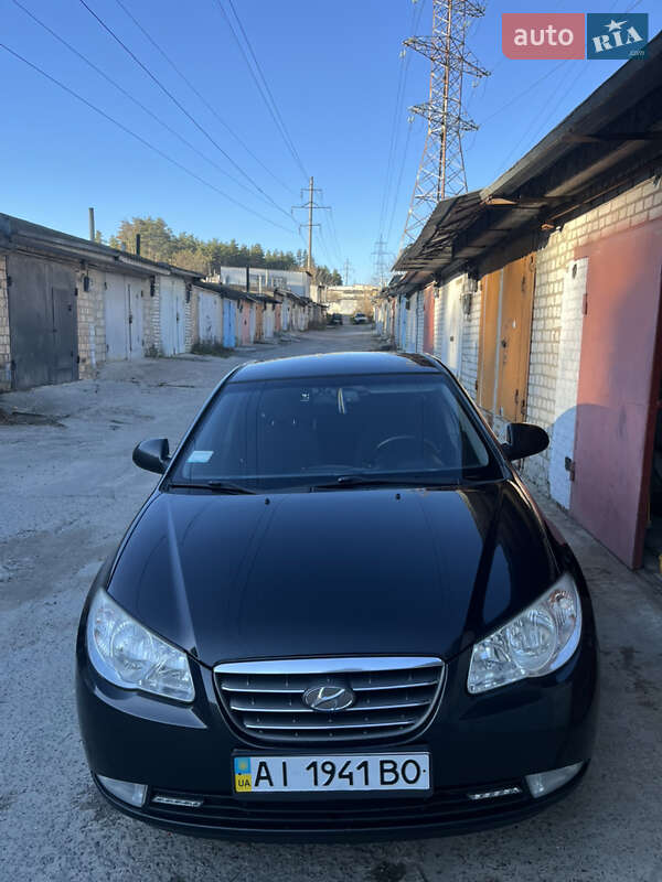 Седан Hyundai Elantra 2008 в Вышгороде