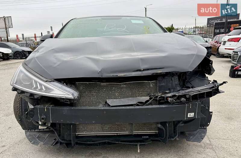 Седан Hyundai Elantra 2019 в Киеве фото 2 Седан Hyundai Elantra 2019 в Киеве