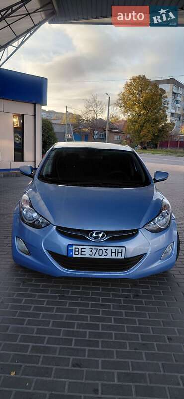 Седан Hyundai Elantra 2012 в Кропивницком