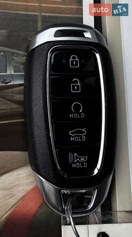 Седан Hyundai Elantra 2023 в Києві