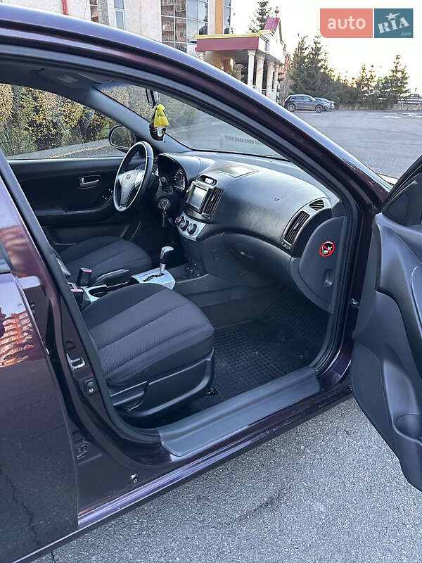 Седан Hyundai Elantra 2007 в Тернополі фото 25 Седан Hyundai Elantra 2007 в Тернополі