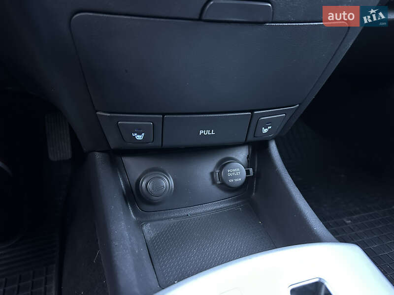 Седан Hyundai Elantra 2007 в Тернополі фото 35 Седан Hyundai Elantra 2007 в Тернополі