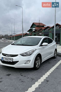 Седан Hyundai Elantra 2012 в Ирпене