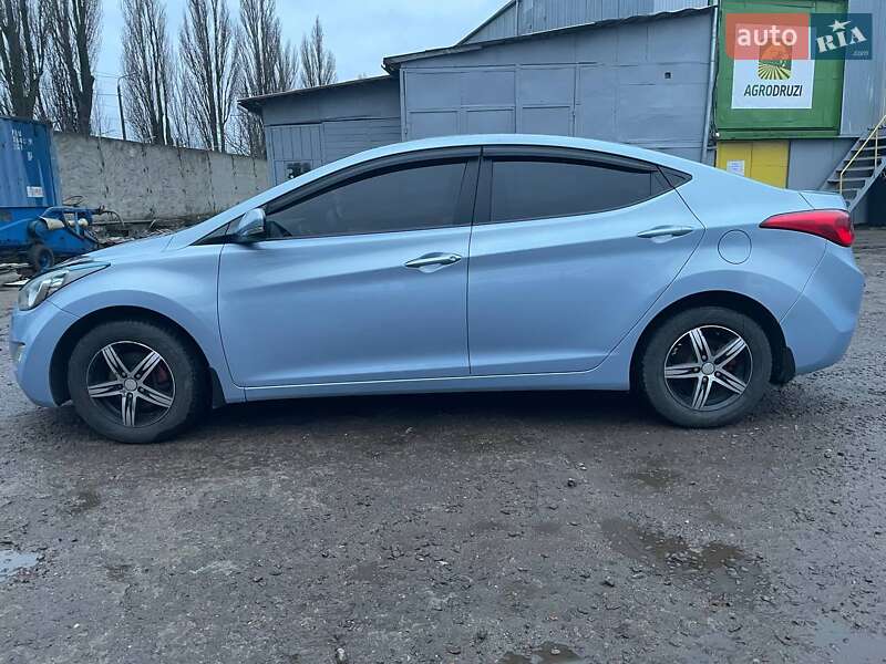 Седан Hyundai Elantra 2011 в Рівному фото 6 Седан Hyundai Elantra 2011 в Рівному