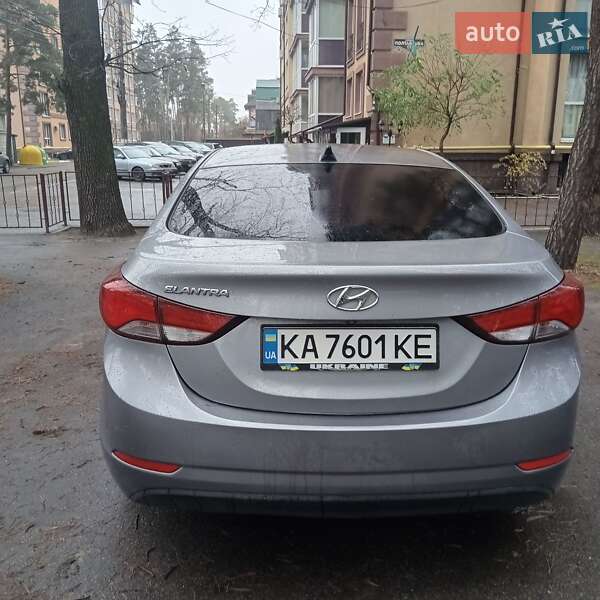 Седан Hyundai Elantra 2014 в Ірпені фото 6 Седан Hyundai Elantra 2014 в Ірпені