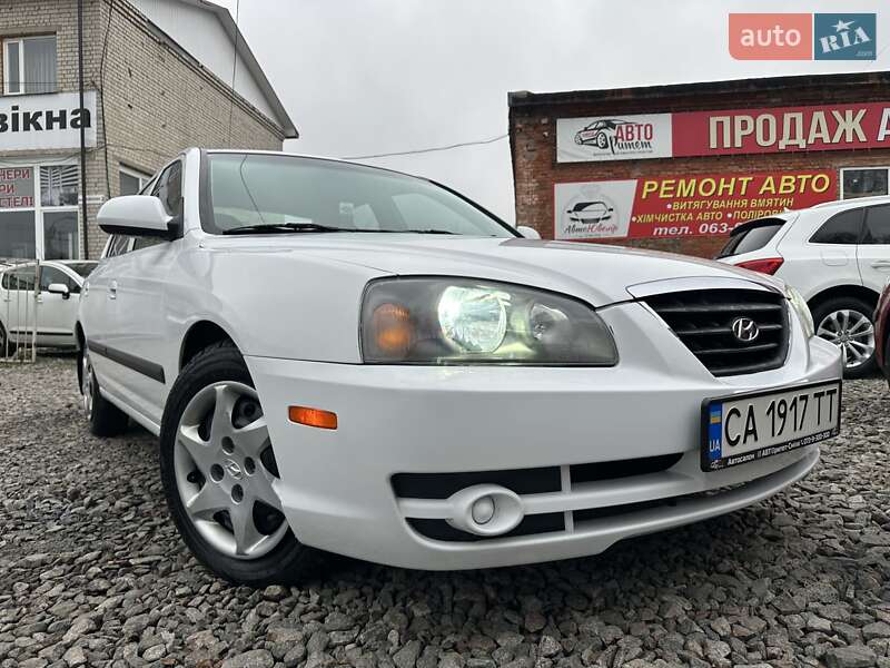 Hyundai Elantra 2004