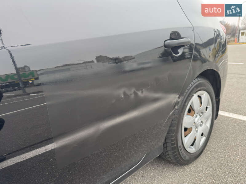 Седан Hyundai Elantra 2010 в Києві